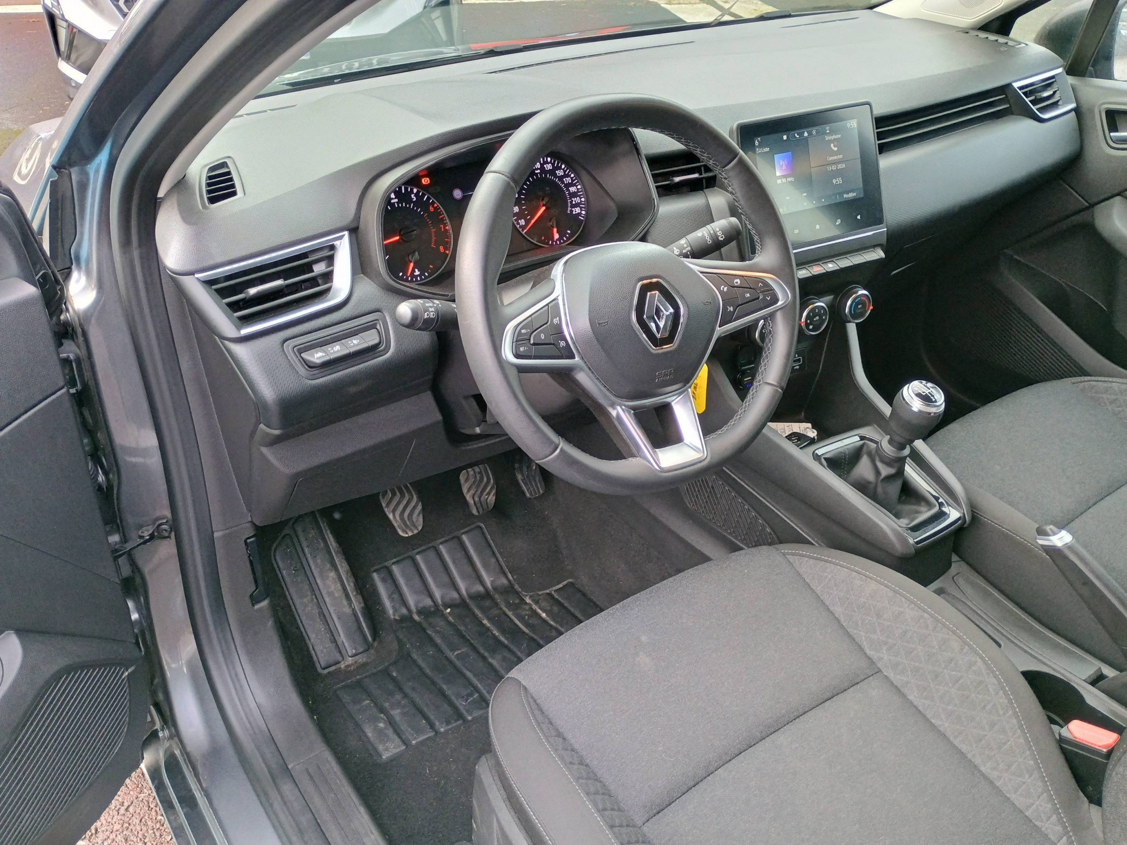 Vente en ligne Renault Clio 5 Clio TCe 90 au prix de 14 490 €