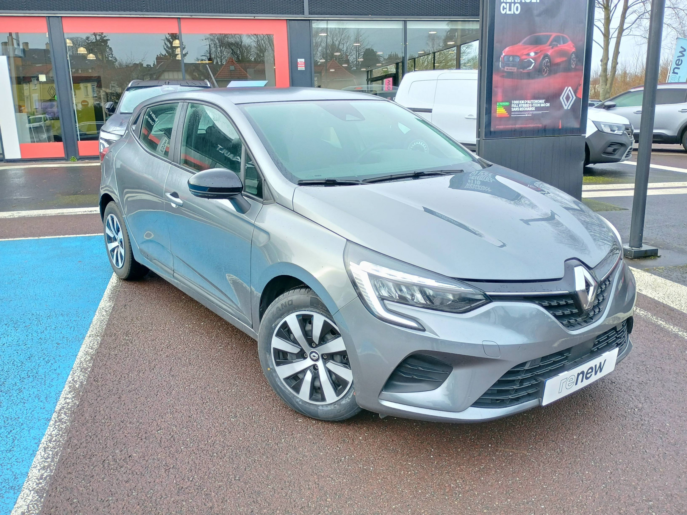 Vente en ligne Renault Clio 5 Clio TCe 90 au prix de 14 490 €