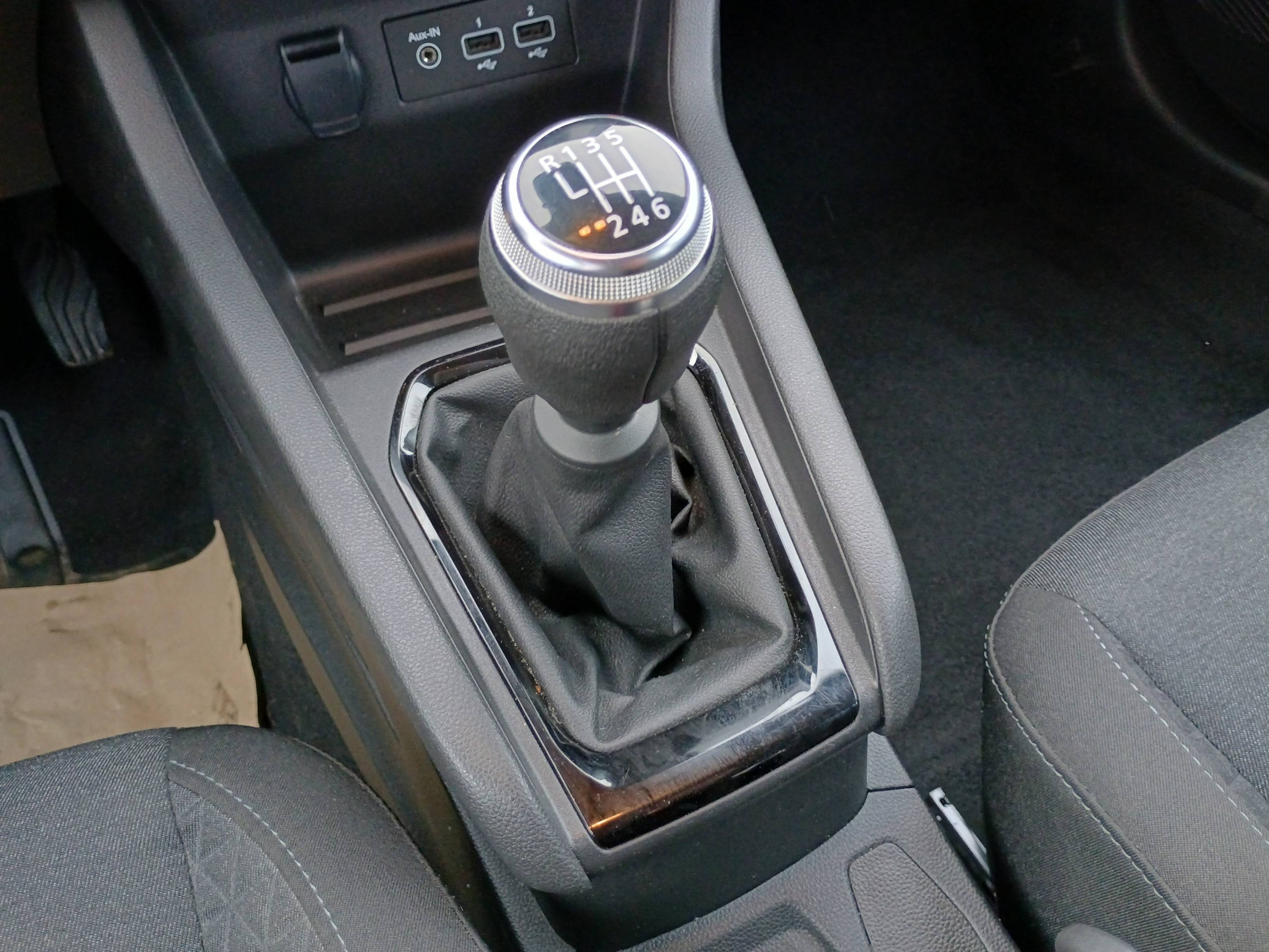 Vente en ligne Renault Clio 5 Clio TCe 90 au prix de 14 490 €