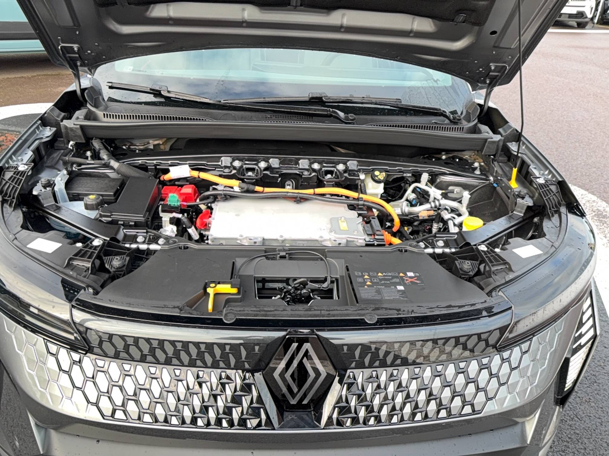 Vente en ligne Renault Scenic E-Tech  220 ch grande autonomie au prix de 41 990 €