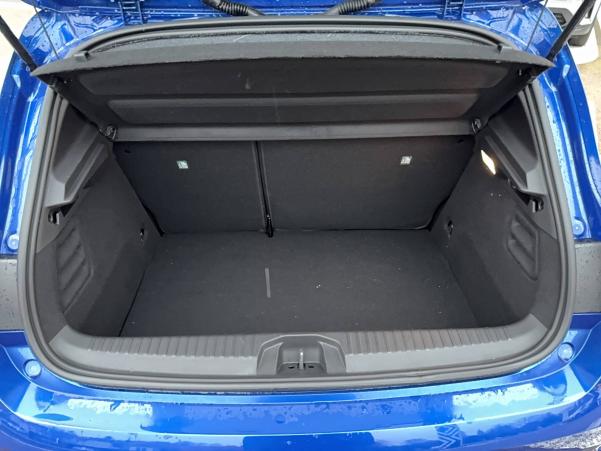 Vente en ligne Renault Clio 5 Clio E-Tech full hybrid 145 au prix de 22 990 €
