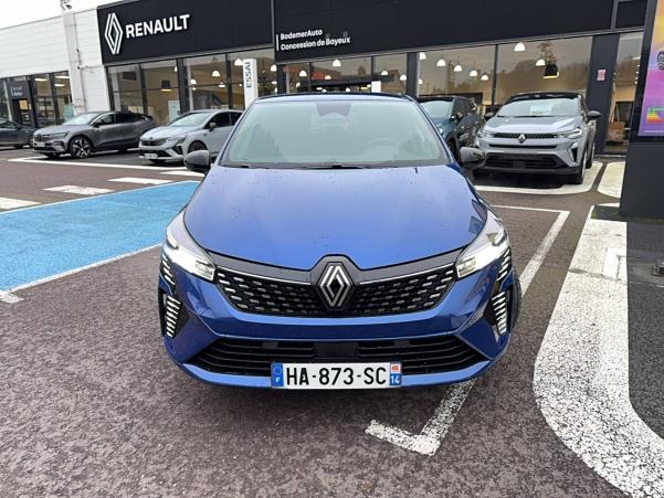 Vente en ligne Renault Clio 5 Clio E-Tech full hybrid 145 au prix de 22 990 €