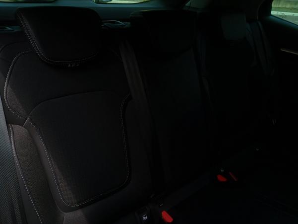 Vente en ligne Renault Megane 4  TCe 140 EDC au prix de 22 990 €