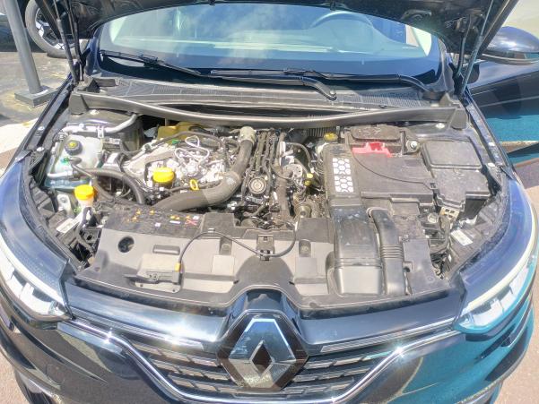 Vente en ligne Renault Megane 4  TCe 140 EDC au prix de 22 990 €