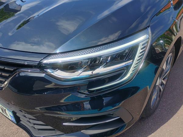 Vente en ligne Renault Megane 4  TCe 140 EDC au prix de 22 990 €
