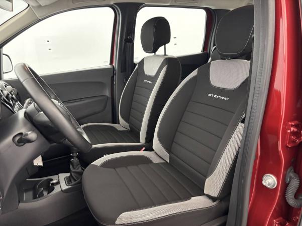Vente en ligne Dacia Lodgy  Blue dCi 115 7 places au prix de 16 590 €