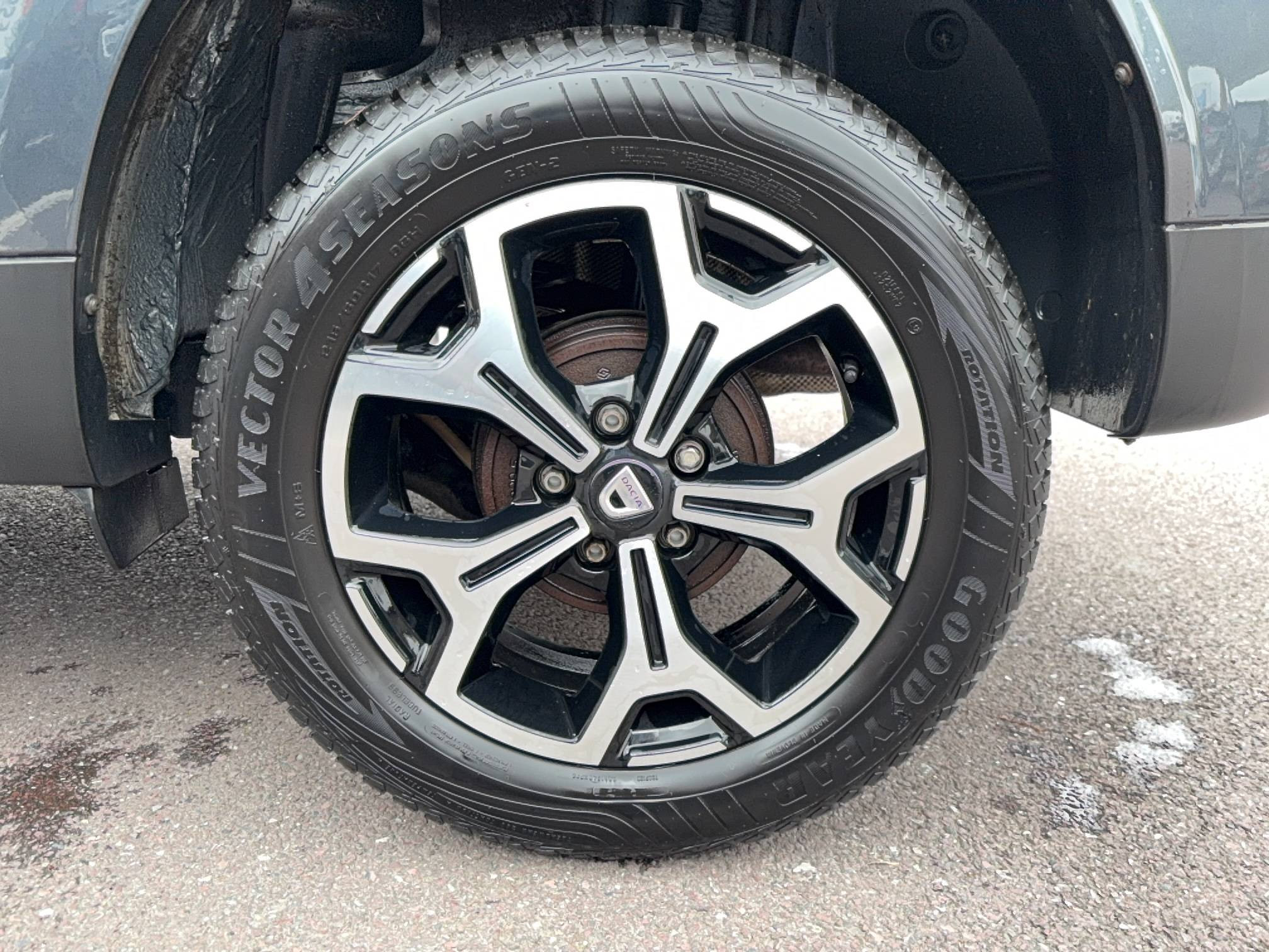 Vente en ligne Dacia Duster  Blue dCi 115 4x2 au prix de 15 590 €