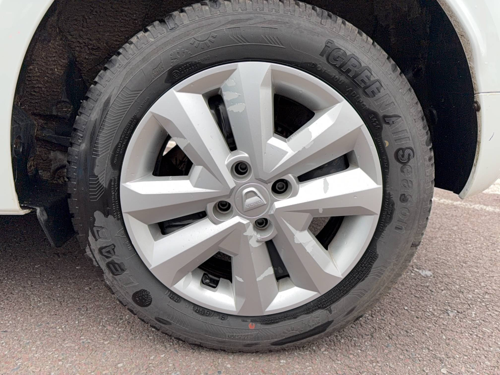 Vente en ligne Dacia Sandero  SCe 65 au prix de 8 990 €