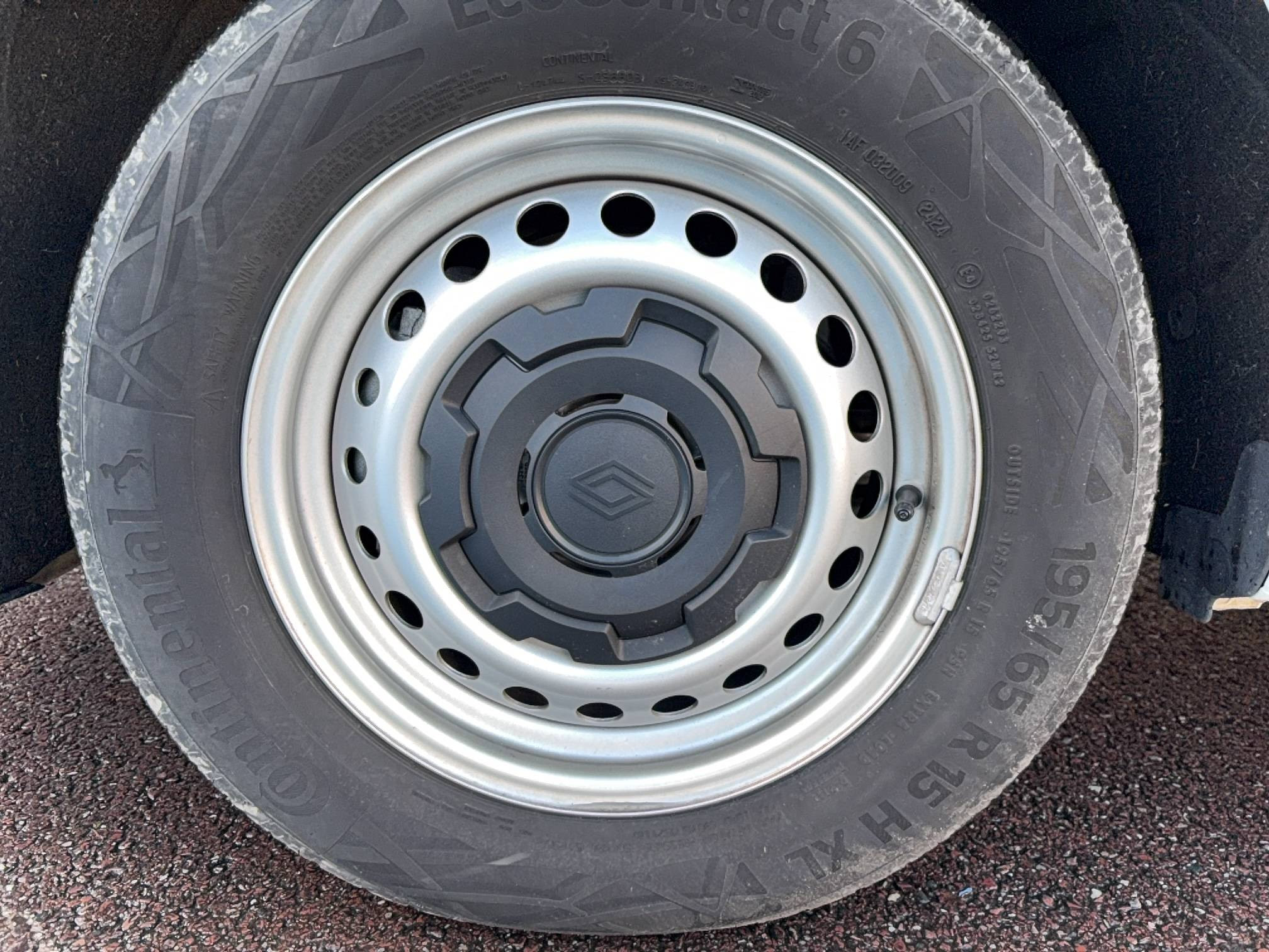 Vente en ligne Renault Kangoo Van  TOLE L1 BLUE DCI 95 GSR2 au prix de 20 990 €