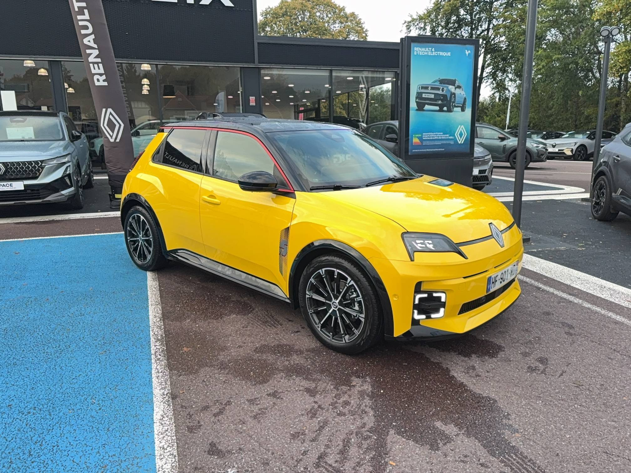 Vente en ligne Renault R5 E-Tech  120 ch autonomie urbaine au prix de 32 110 €