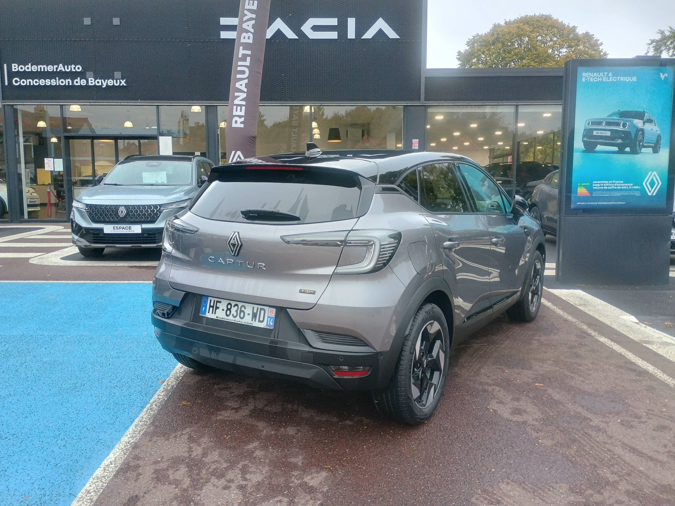 Vente en ligne Renault Captur  E-Tech full hybrid 160 ch au prix de 30 990 €