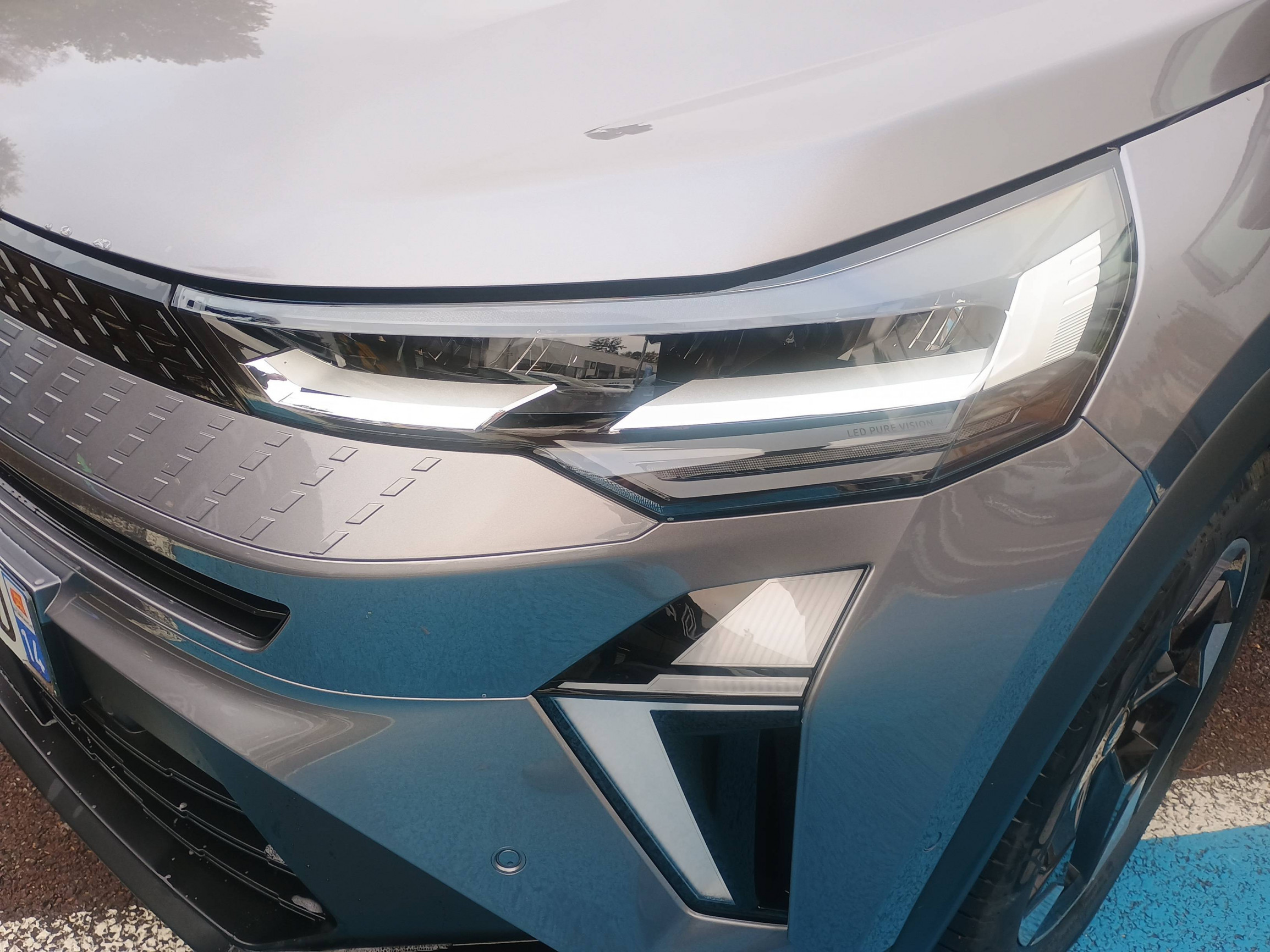 Vente en ligne Renault Captur  E-Tech full hybrid 160 ch au prix de 30 990 €