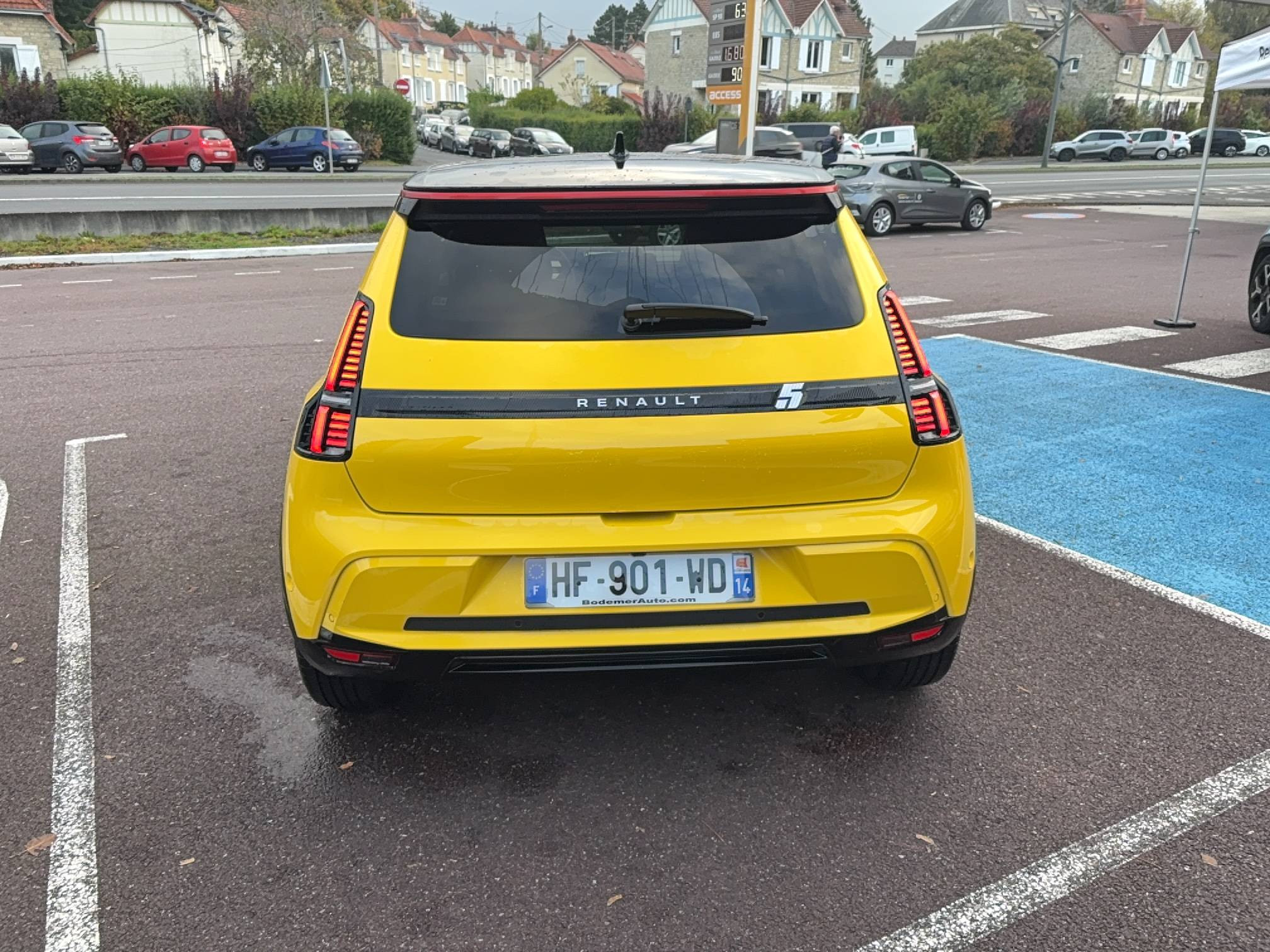 Vente en ligne Renault R5 E-Tech  120 ch autonomie urbaine au prix de 32 110 €