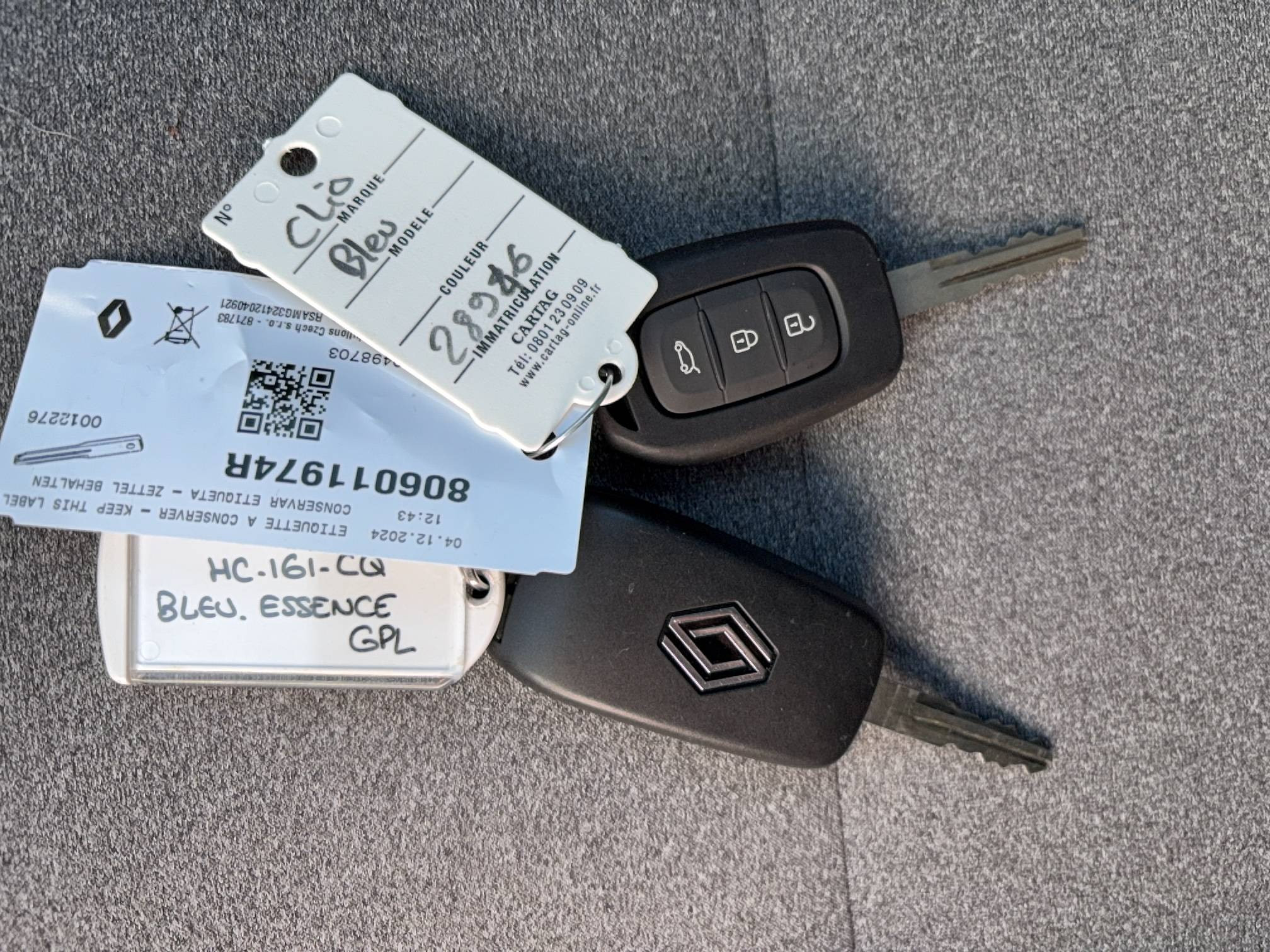 Vente en ligne Renault Clio 5 Clio Eco-G 100 ch GSR2 au prix de 16 990 €