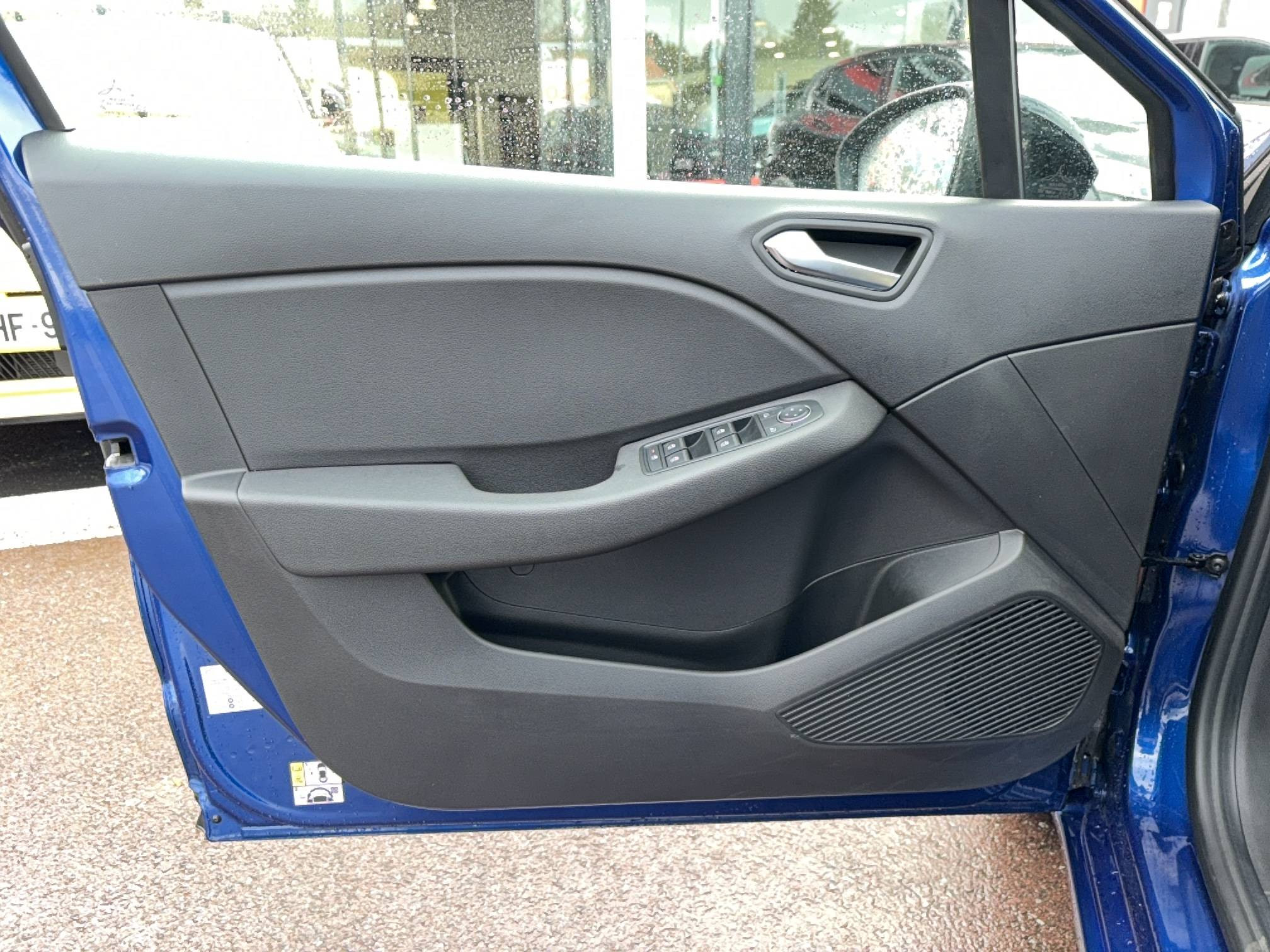 Vente en ligne Renault Clio 5 Clio Eco-G 100 ch GSR2 au prix de 16 990 €