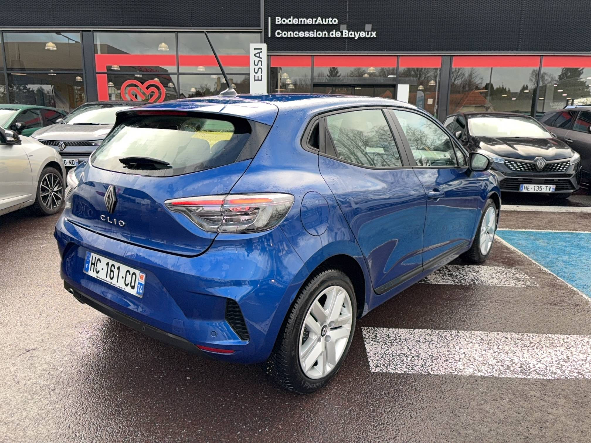 Vente en ligne Renault Clio 5 Clio Eco-G 100 ch GSR2 au prix de 16 990 €