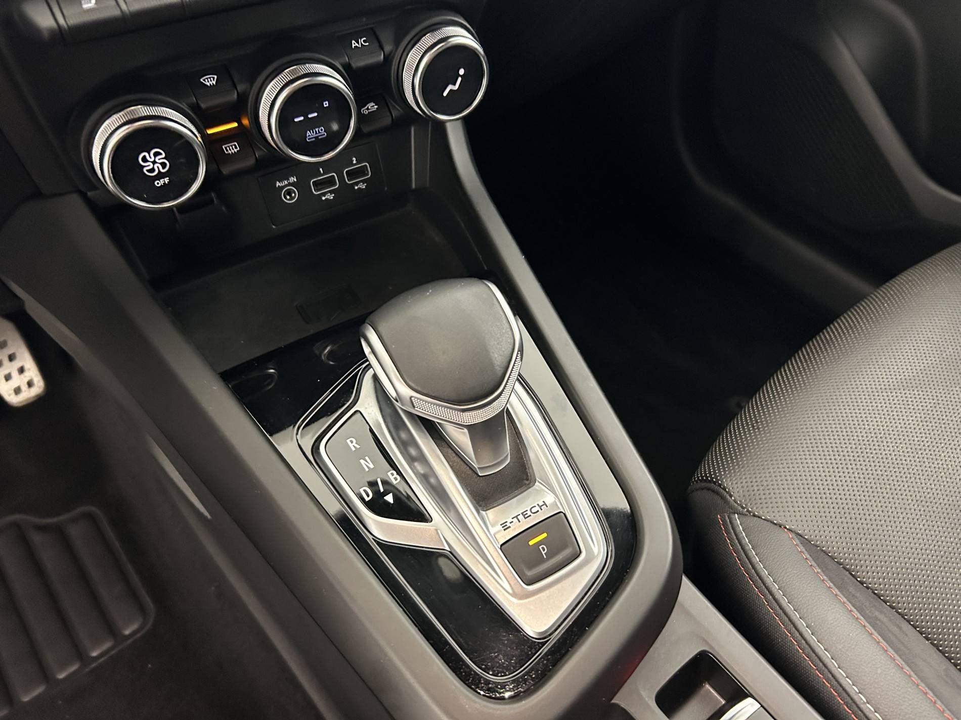 Vente en ligne Renault Arkana  E-Tech 145 - 21B au prix de 20 990 €