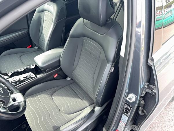 Vente en ligne Kia Sportage  1.6 T-GDi 230ch ISG Hybride BVA6 4x2 au prix de 32 990 €