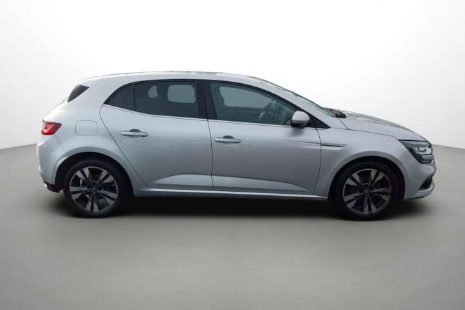 Vente en ligne Renault Megane 4 Mégane IV Berline Blue dCi 115 EDC au prix de 14 990 €