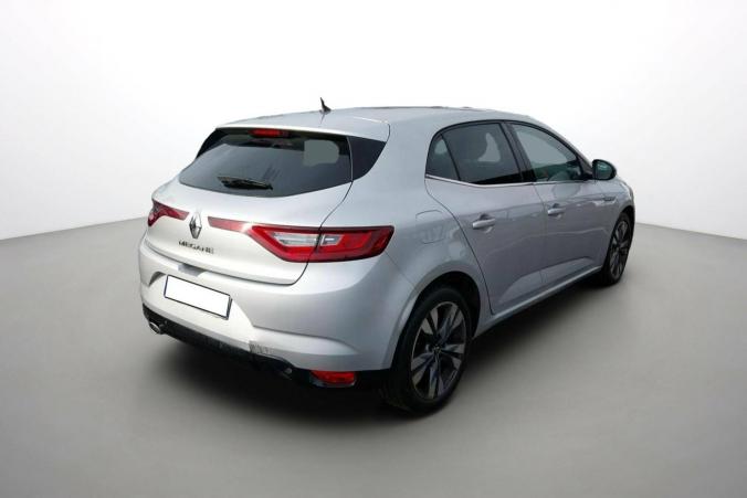 Vente en ligne Renault Megane 4 Mégane IV Berline Blue dCi 115 EDC au prix de 14 990 €