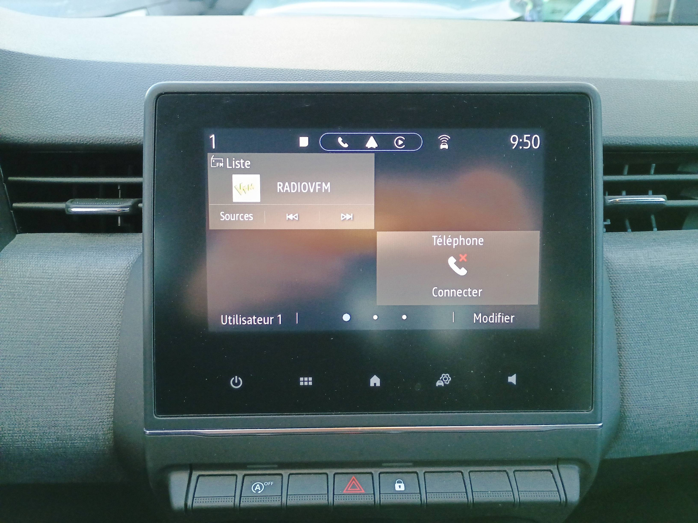 Vente en ligne Renault Clio 5 Clio SCe 65 au prix de 14 990 €