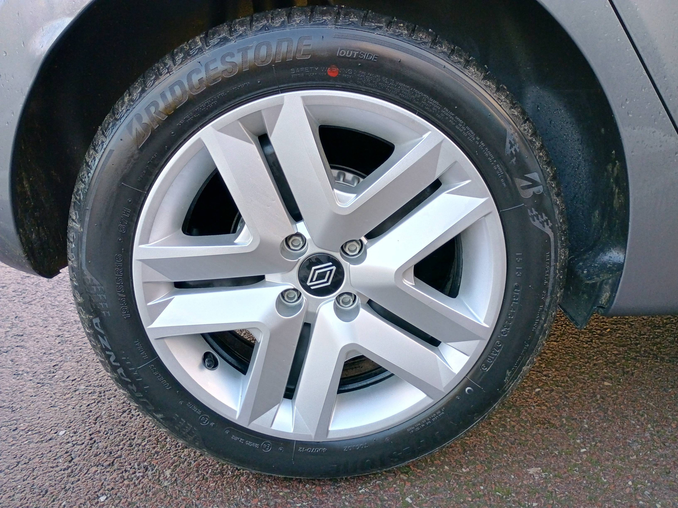 Vente en ligne Renault Clio 5 Clio SCe 65 au prix de 14 990 €