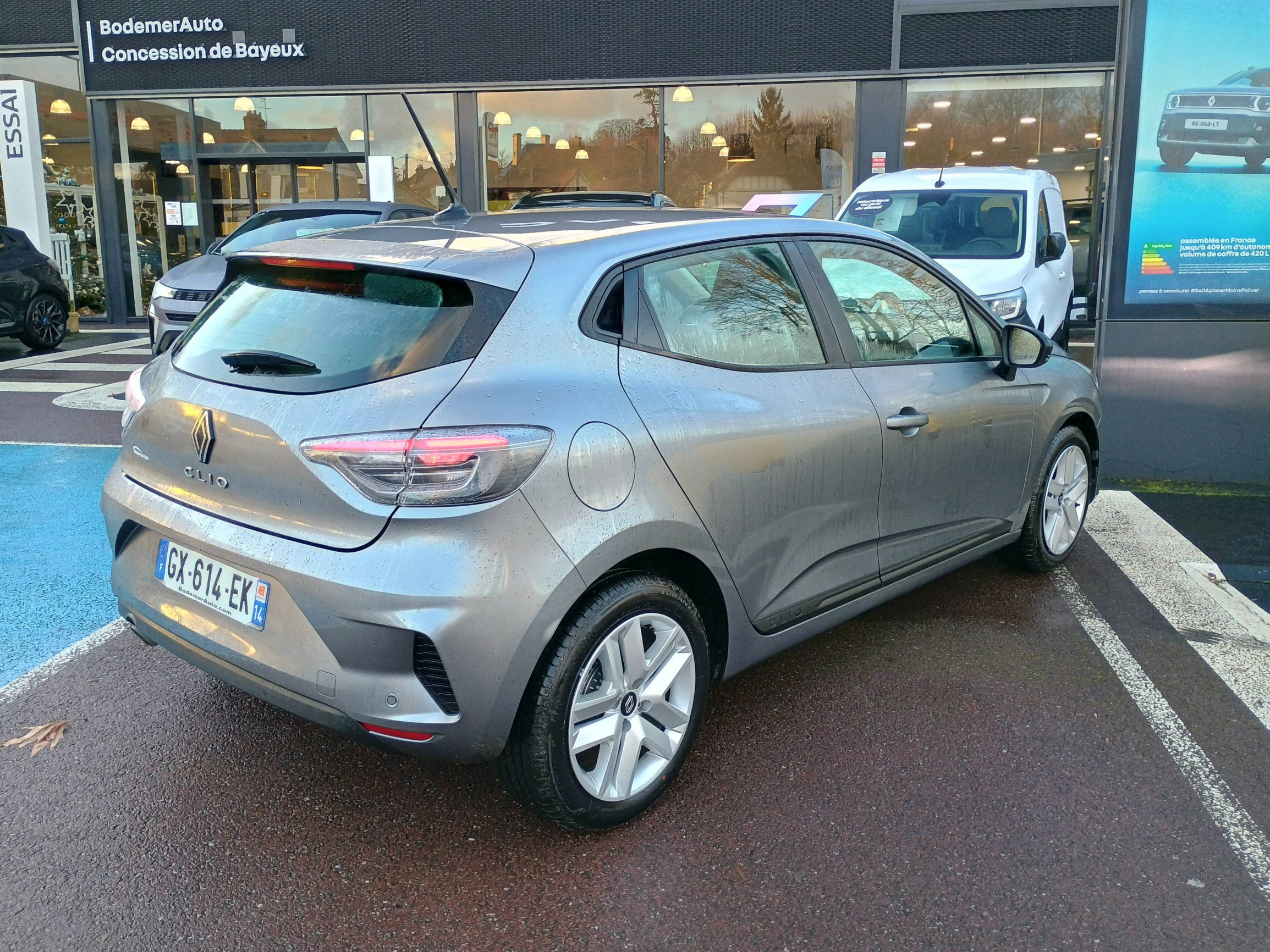 Vente en ligne Renault Clio 5 Clio SCe 65 au prix de 14 990 €