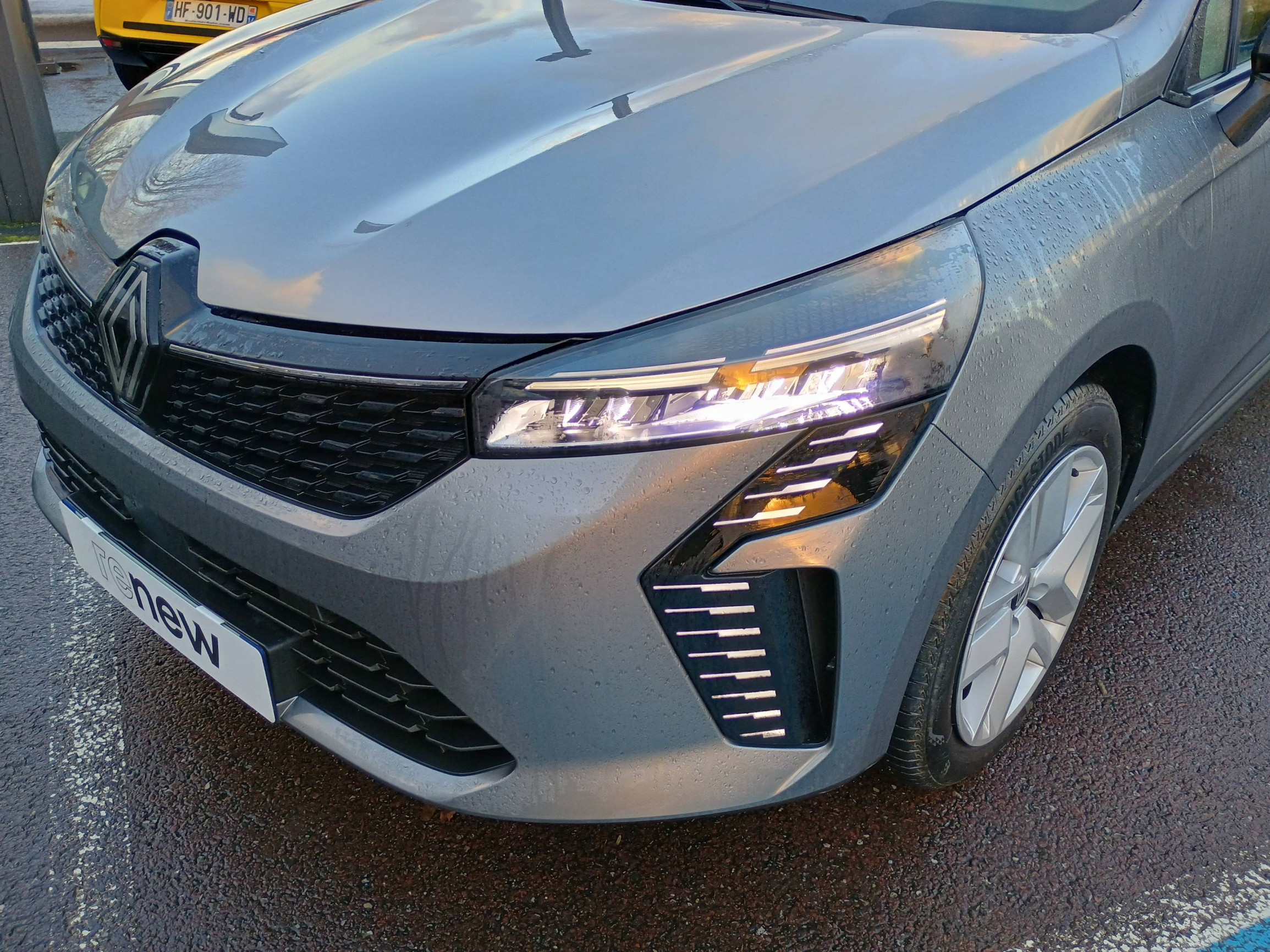 Vente en ligne Renault Clio 5 Clio SCe 65 au prix de 14 990 €