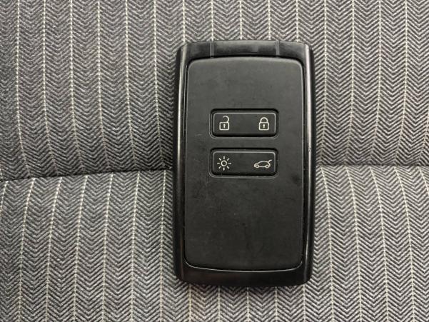 Vente en ligne Renault Clio 5 Clio TCe 90 au prix de 16 500 €