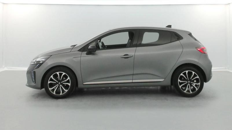 Vente en ligne Renault Clio 5 Clio TCe 90 au prix de 16 500 €