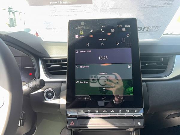 Vente en ligne Renault Symbioz  E-Tech full hybrid 145 au prix de 28 990 €