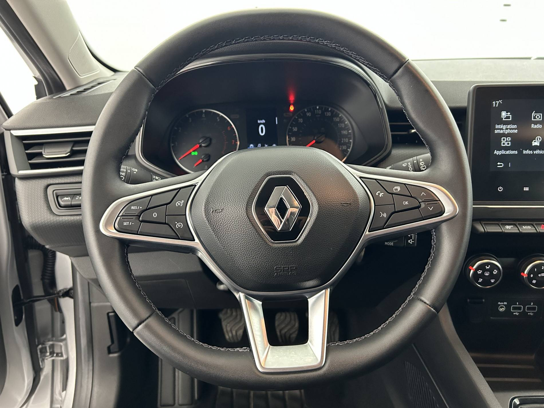 Vente en ligne Renault Clio 5 Clio TCe 90 au prix de 15 490 €