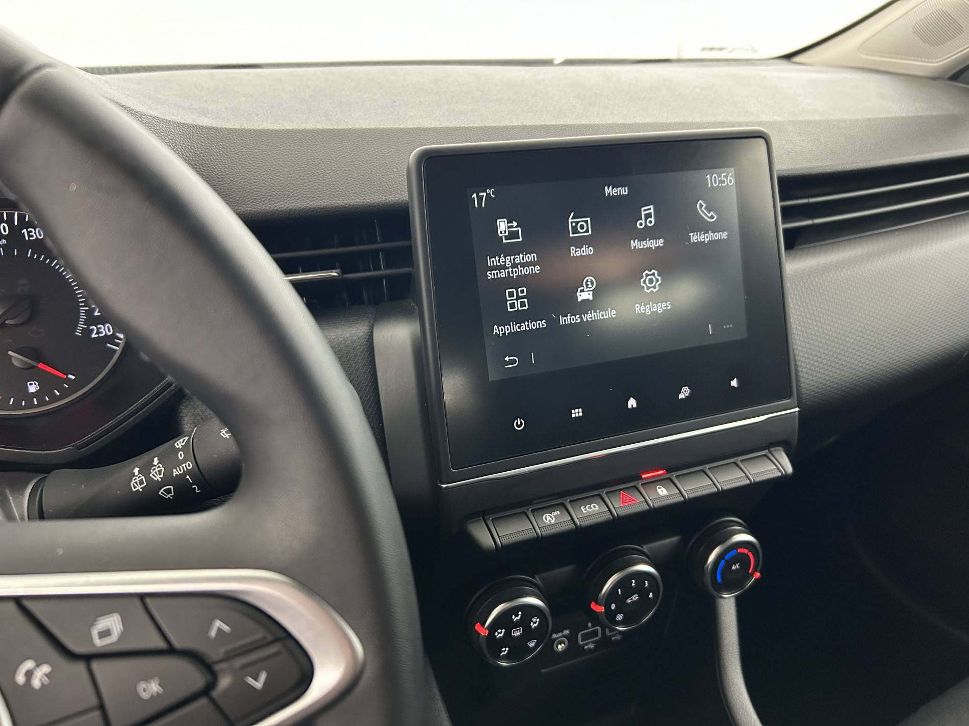 Vente en ligne Renault Clio 5 Clio TCe 90 au prix de 15 490 €