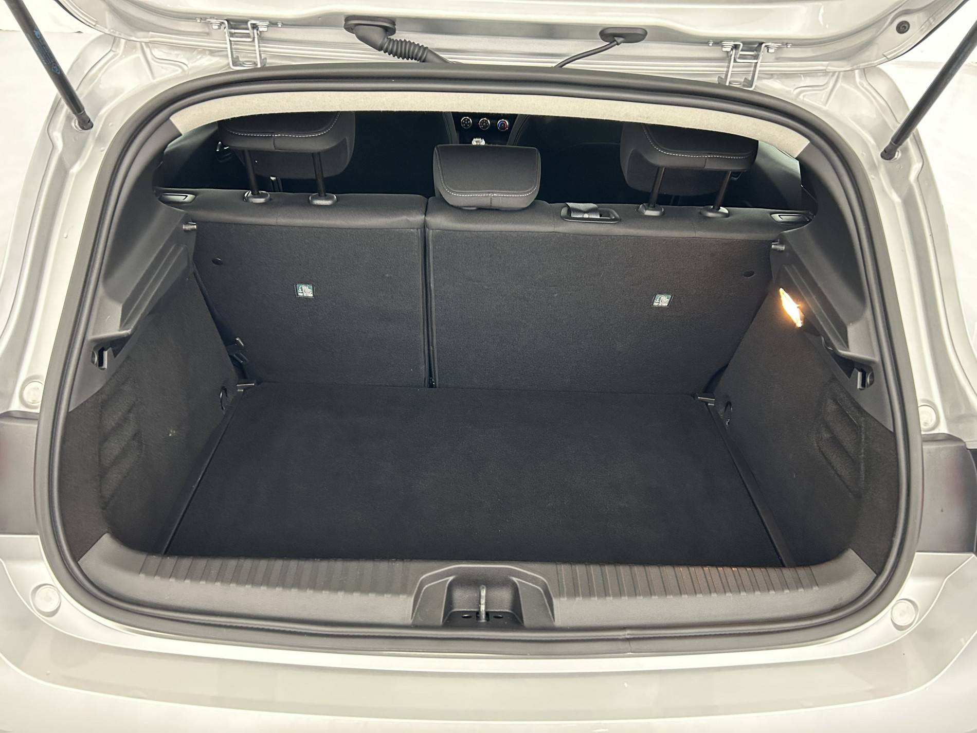 Vente en ligne Renault Clio 5 Clio TCe 90 au prix de 15 490 €