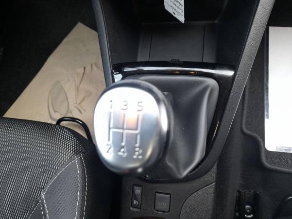 Vente en ligne Renault Clio 4 Clio dCi 75 Energy au prix de 11 800 €