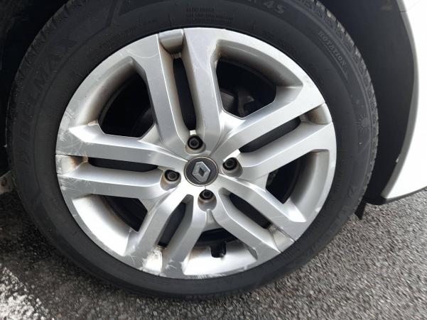 Vente en ligne Renault Clio 4 Clio dCi 75 Energy au prix de 11 800 €