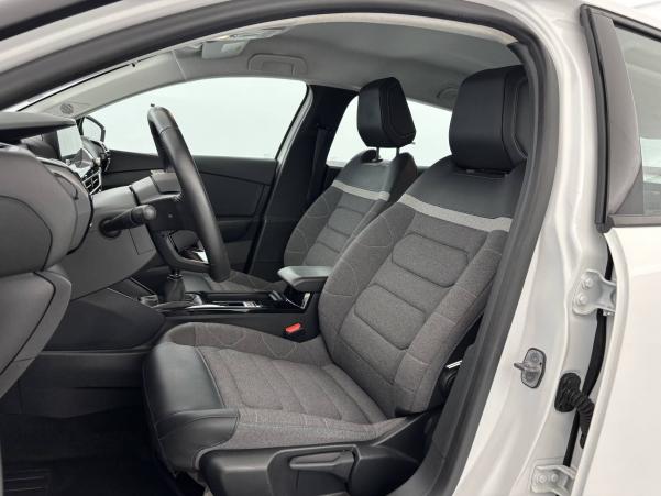 Vente en ligne Citroën C4  BlueHDi 110 S&S BVM6 au prix de 14 990 €