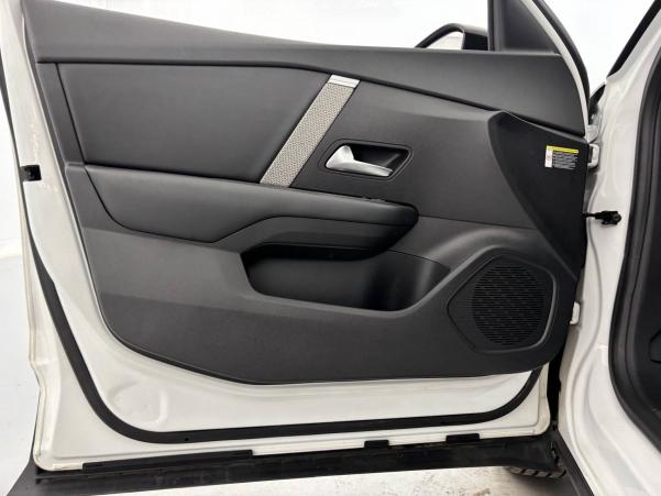 Vente en ligne Citroën C4  BlueHDi 110 S&S BVM6 au prix de 14 990 €