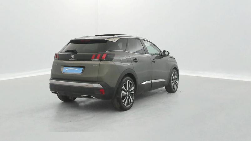 Vente en ligne Peugeot 3008  Hybrid4 300 e-EAT8 au prix de 22 990 €