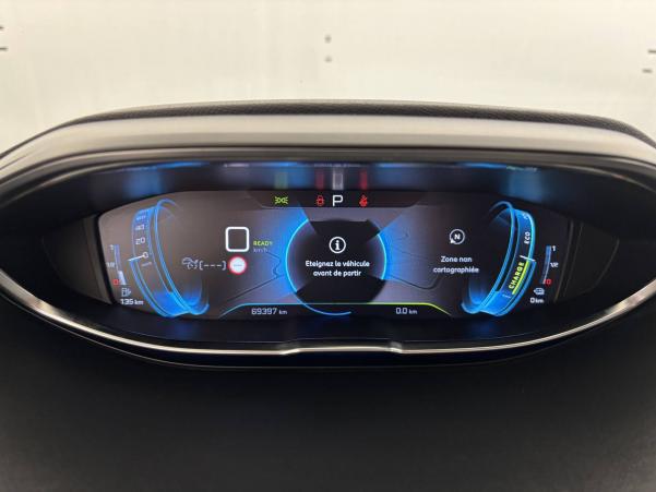 Vente en ligne Peugeot 3008  Hybrid4 300 e-EAT8 au prix de 22 990 €