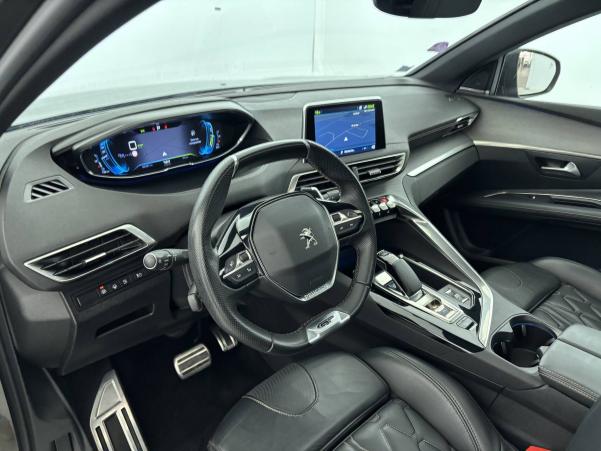 Vente en ligne Peugeot 3008  Hybrid4 300 e-EAT8 au prix de 22 990 €