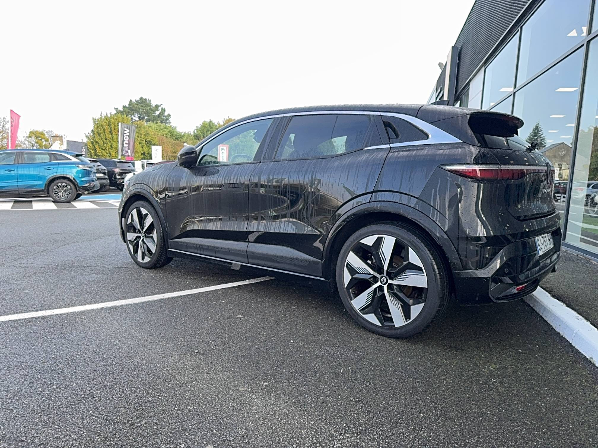 Vente en ligne Renault Megane E-Tech  EV60 220 ch super charge au prix de 23 990 €