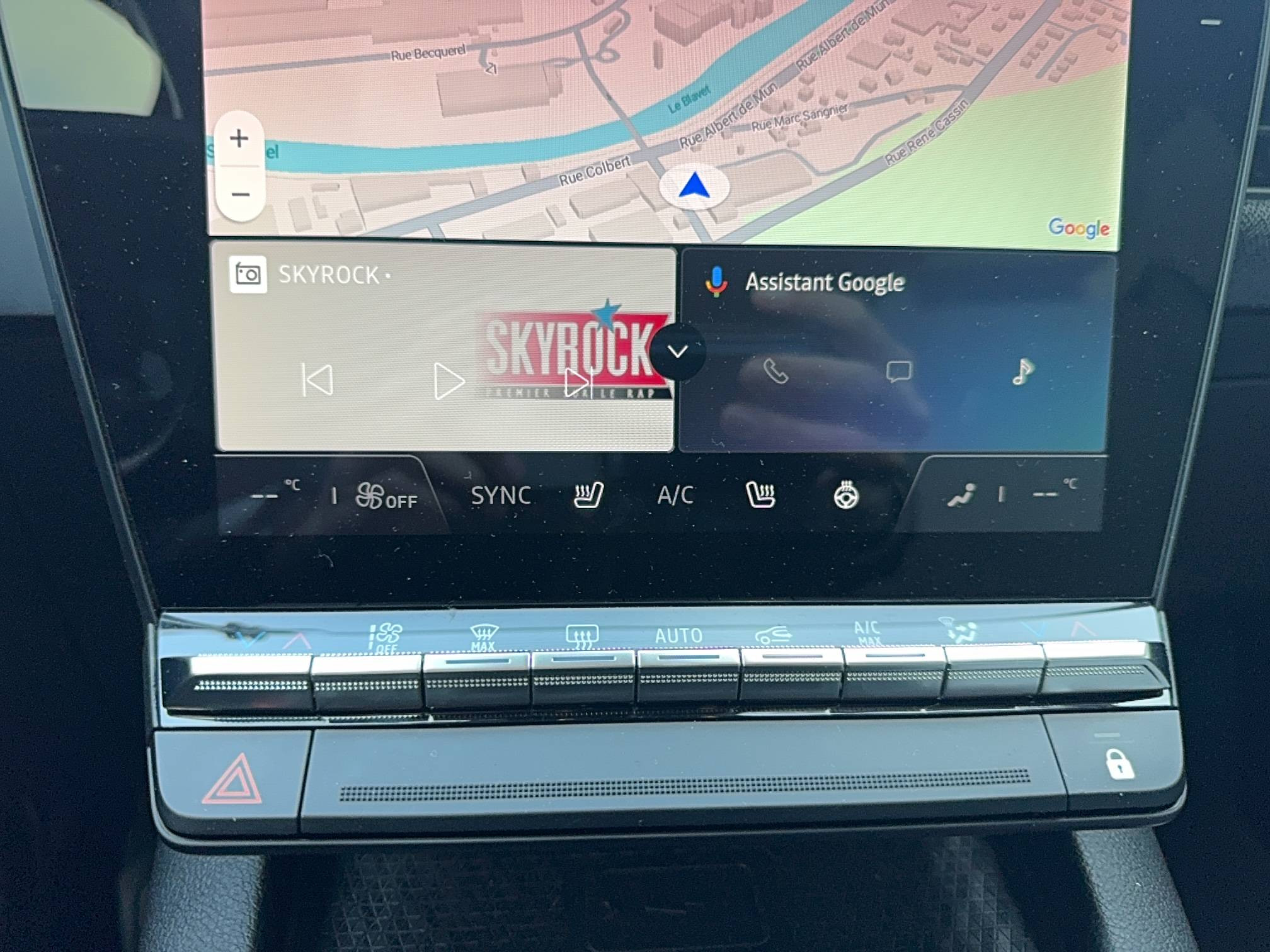 Vente en ligne Renault Megane E-Tech  EV60 220 ch super charge au prix de 23 990 €