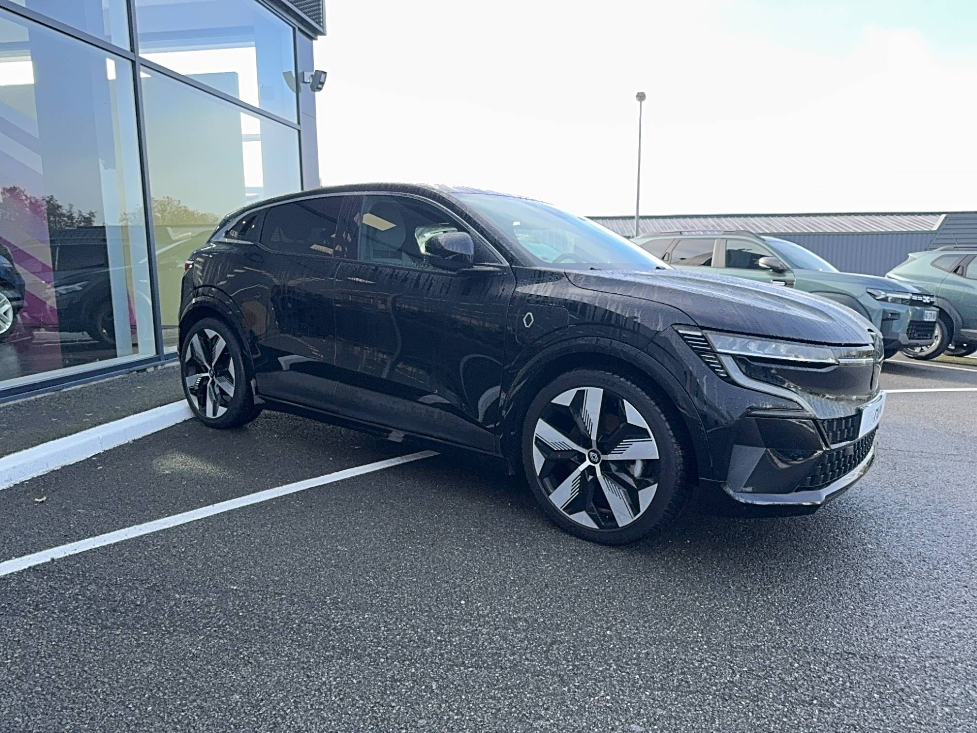 Vente en ligne Renault Megane E-Tech  EV60 220 ch super charge au prix de 23 990 €
