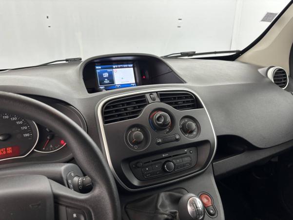 Vente en ligne Renault Kangoo Express  BLUE DCI 95 au prix de 11 490 €