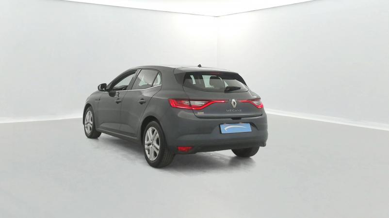 Vente en ligne Renault Megane 4 Mégane IV Berline Blue dCi 115 au prix de 11 490 €