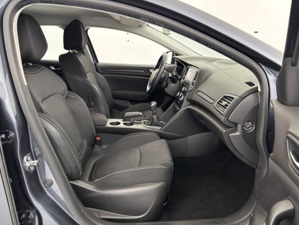 Vente en ligne Renault Megane 4 Mégane IV Berline Blue dCi 115 au prix de 11 490 €