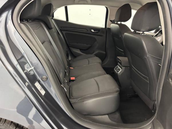 Vente en ligne Renault Megane 4 Mégane IV Berline Blue dCi 115 au prix de 11 490 €