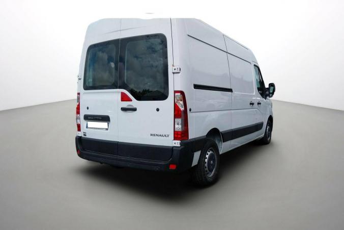 Vente en ligne Renault Master 3 Fourgon MASTER FGN TRAC F3500 L2H2 DCI 135 au prix de 16 990 €