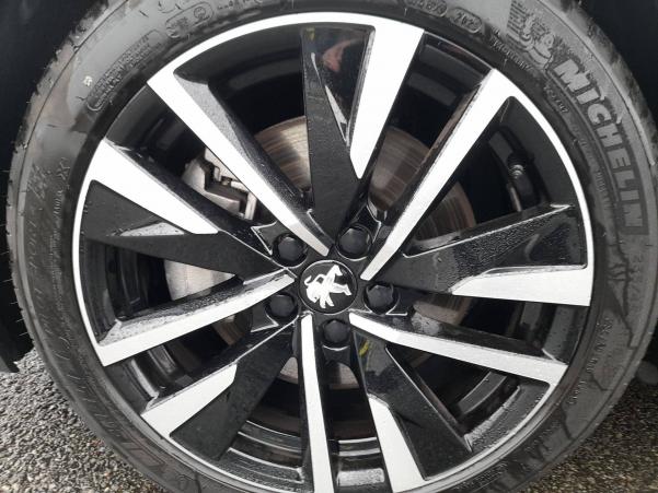 Vente en ligne Peugeot 508  Hybrid 225 e-EAT8 au prix de 29 990 €